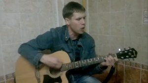 Падают листья, кружится осень