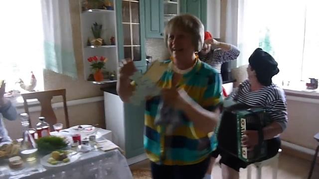 поздравуха!!! смотреть онлайн