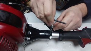 Sg230 Стриж. Как снять мотор с бензокосы у которой правая ручка установлена на штанге.