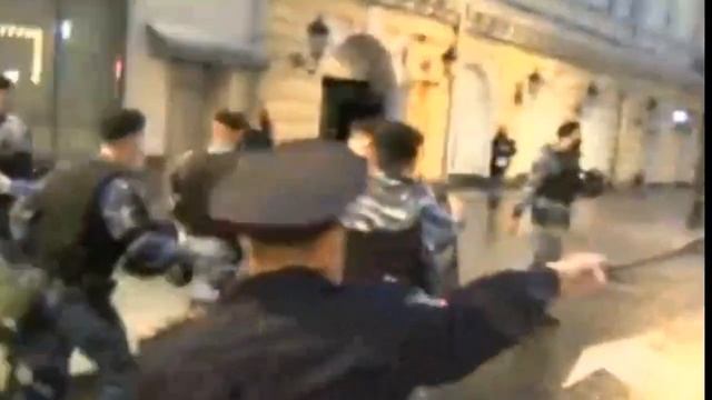 Москва.Разгром мирной акции 15 июля#Жесткие задержания смотреть онлайн