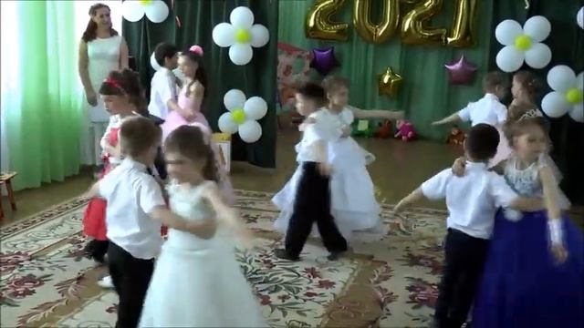 Вальс «Детства первая ступенька» (Автор песни А.Евтодьева)