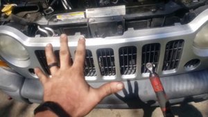 2002 2006 Jeep Liberty Radiator Rrplace How to 2003 2004 2005 Install Remove