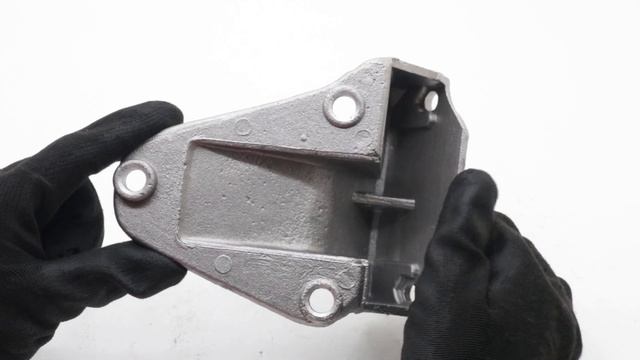 RE 000548P - Suporte Coxim Direito Motor Renault Trafic 1991 a 1999 смотреть онлайн