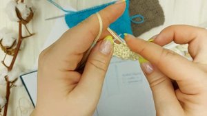 Объёмный узор спицами. очень простой узор из лицевых и изнаночных петель.