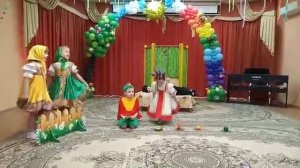 Гости ходят в огород