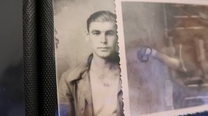 С РОЖДЕНИЯ МАМУЛЯ!!!)) А мы СМОТРИМ ФОТОГРАФИИ ЕЁ (@Мамины рецепты) и ЕЁ СЕМЬИ! Дыдынские на связи