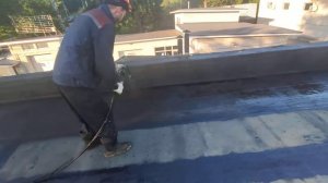 Гидроизоляция рулонной кровли жидкой резиной