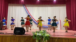 Танец «Рукодельницы»