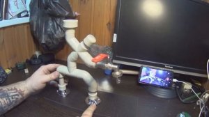 Наливайка-человечек своими руками. Диспенсер из полипропиленовых труб. Подарок мужчине