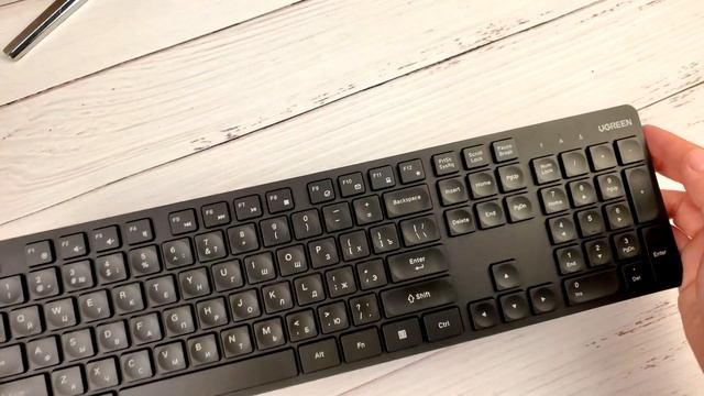 Эргономичная беспроводная клавиатура Ugreen KU004 смотреть онлайн