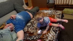 дочка Полина и папа.
