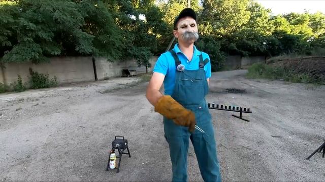 РАСКАЛЕННЫЙ ШАР в 1000 ГРАДУСОВ против ПЕТАРД В САМОДЕЛКЕ.  Эксперимент Взорвали краски Холи