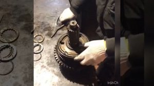 Дефектовка вторичного вала на китайской коробке передач 9JS135TA