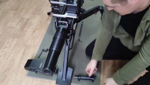 АГС-17 разборка и зборка гранатомета 30-мм го калибра прицельная дальность гранатомета 1730 м......