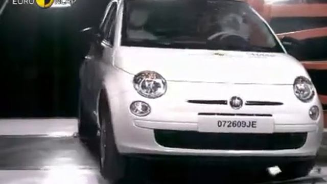 Краш тест Fiat 500 2007 (E-NCAP) смотреть онлайн