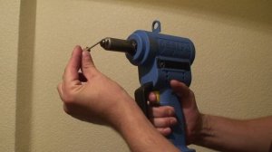 Принцип работы заклепочника AccuBird Gesipa для вытяжных заклепок