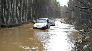 Видео про шевроле Ниву! По ВОДЕ! На рыбалку!!! На охоту!!!