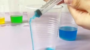 Опыты для детей.  Радуга в стакане