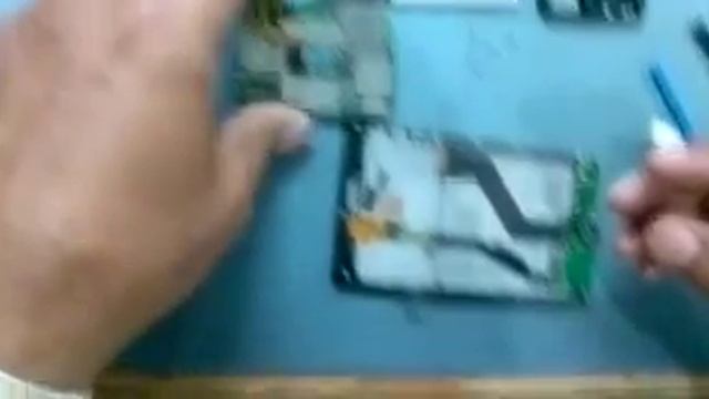 Nokia Lumia 720 Disassembly & Assembly смотреть онлайн
