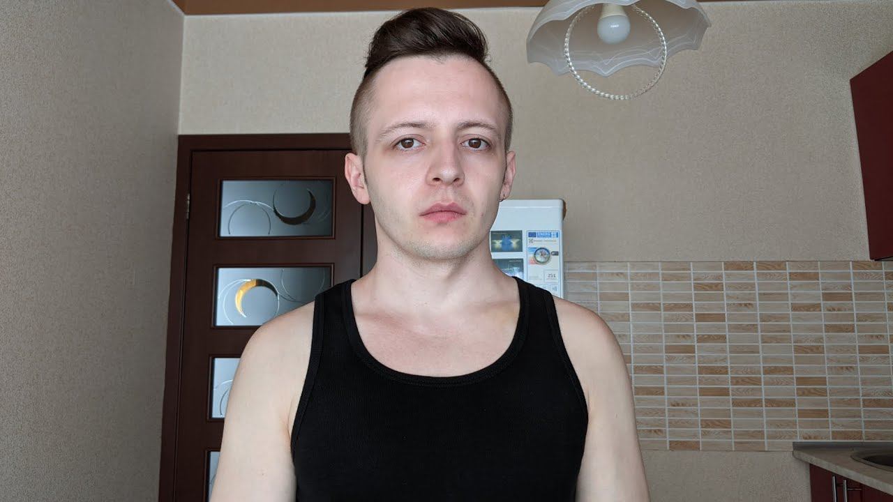ДЕВУШКА СОГЛАСИЛАСЬ ВСТРЕЧАТЬСЯ, НО ШАНСОВ НА ОТНОШЕНИЯ НЕТ. ПОДПИСЧИЦА ПРЕДЛОЖИЛА ПЕРЕЕХАТЬ К НЕЙ