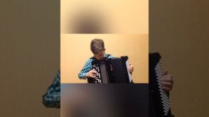 Яблочко.русский народный танец на баяне.
