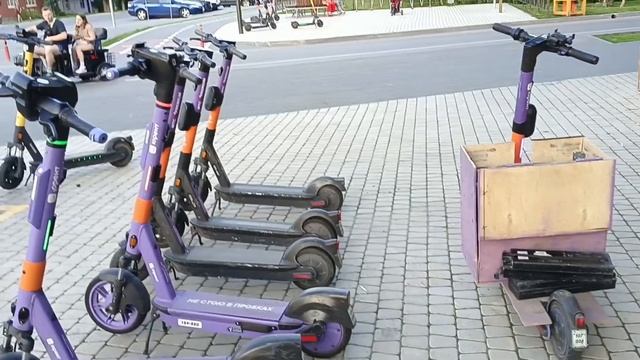 КАК ЗАРЯЖАЮТ ШЕРИНГОВЫЕ САМОКАТЫ? | РАБОТА ЧАРДЖЕРОМ В ЮРЕНТ