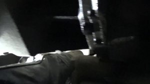 Заменили прокладку приемной трубы на Mazda 6 GG от  BMW без потерь и сломанных  шпилек .