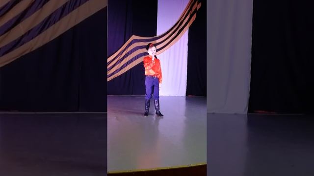 Полюшко поле! Поёт Тимофей Горошко