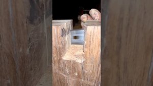 1000020372.mp4  Кравать из старых досок.