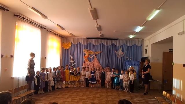 праздник к 8 марта средняя группа "Фантазёры" часть 1 смотреть онлайн