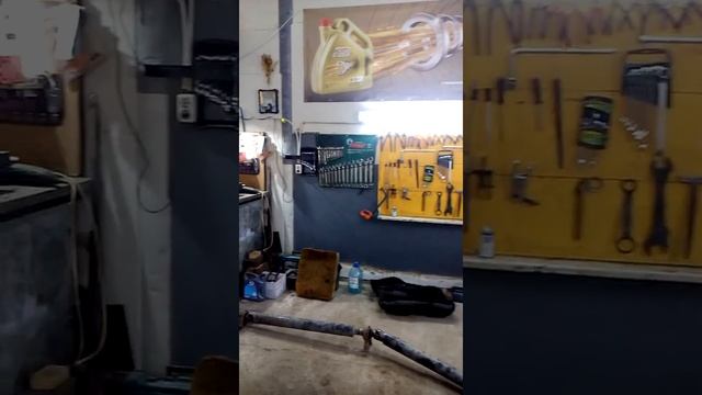 Гараж своїми руками. СТО смотреть онлайн