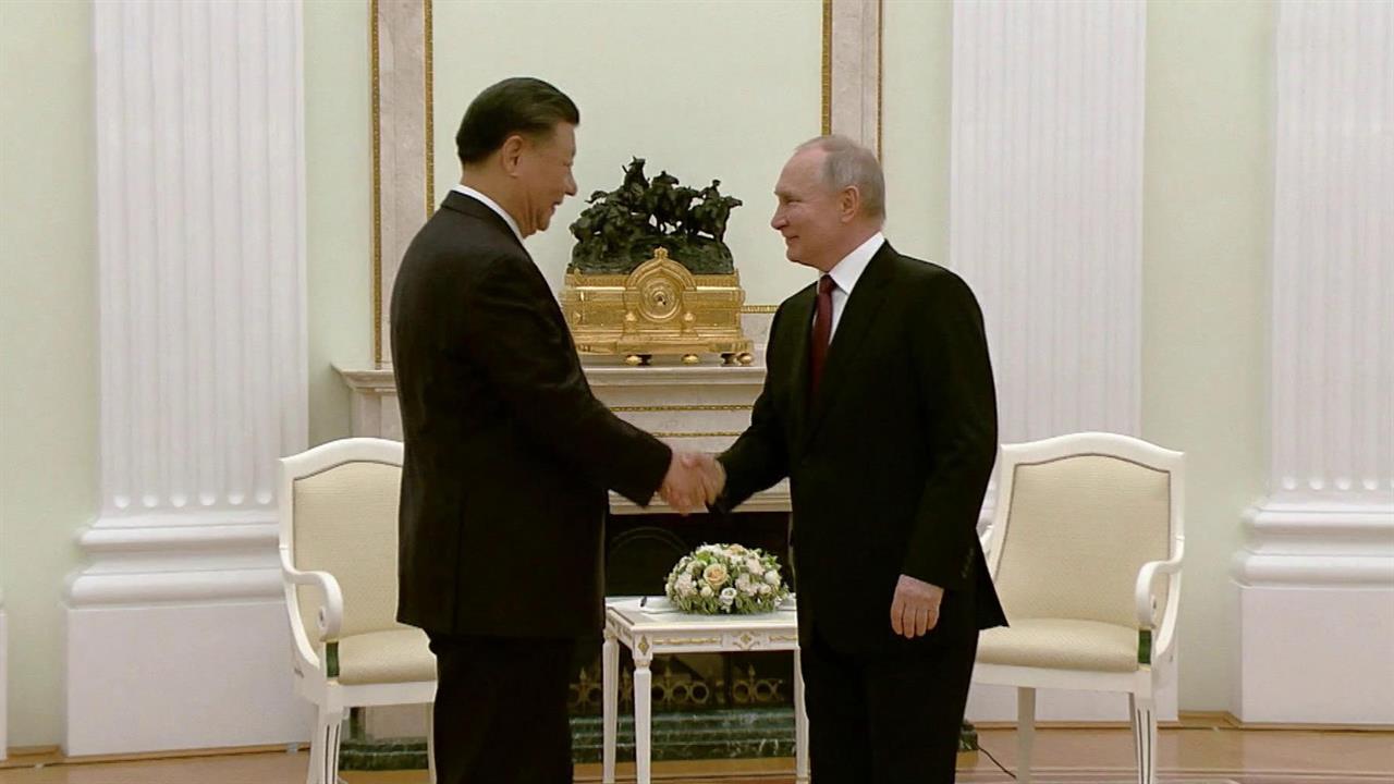В мире внимательно изучают первые заявления, сделанные Владимиром Путиным и Си Цзиньпинем