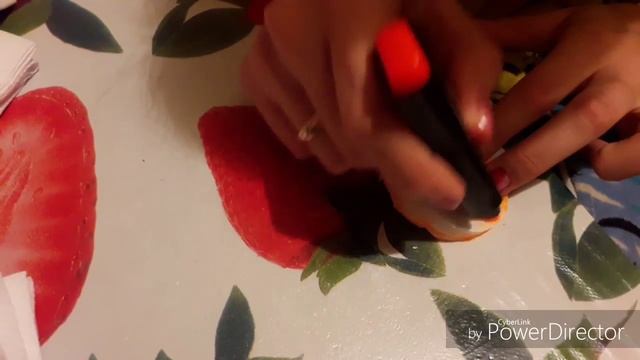 Делаем цветы из салфеток. смотреть онлайн