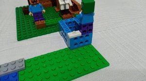 Lego minecraft летающая деревня. В деревне есть много людей на которых ночью нападают зомби...?