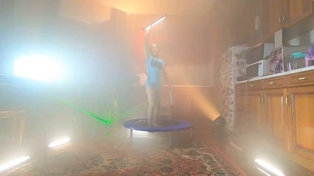 Дискотека дома