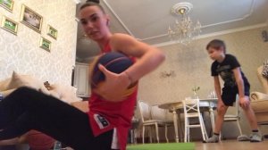 Онлайн тренировка Анны Лешковцевой для БК "Пантера"