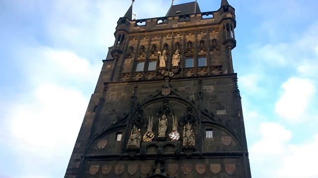 Чехия. Прага. Староместская мостовая башня. Карлов мост смотреть онлайн