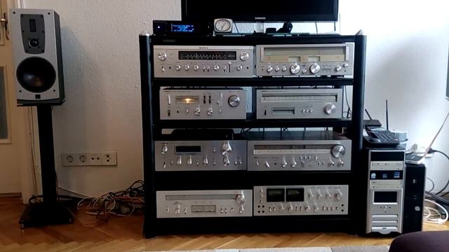 Hitachi HA 330 - Dali Ikon 2 смотреть онлайн