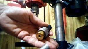 Обжимка донца гильзы