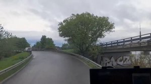 Щеповоз.Загрузка и выгрузка старыми покрышками подвижным полом.    #большегруз22колеса