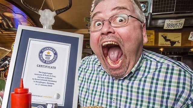 ТОП 10 СТРАННЫХ РЕКОРДОВ ГИННЕСА 2017. Нелепые рекорды и достижения человечества. смотреть онлайн