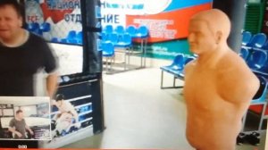БОКС boxing работа с манекеном