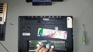 Замена батарейки в ноутбуке ACER PEW71 | Глюк даты при включении  | Почему не работает инет ?