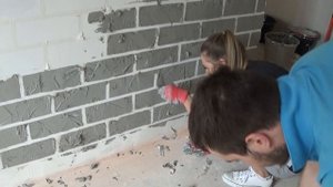 Имитация кирпичной стены своими руками. Самый легкий способ.