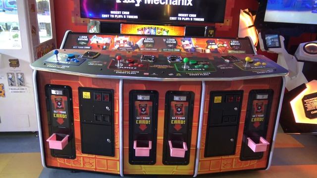 Quick Coins: The Minecraft Dungeons Arcade Lightshow смотреть онлайн