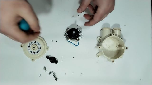 как из пакетного выключателя сделать проходной