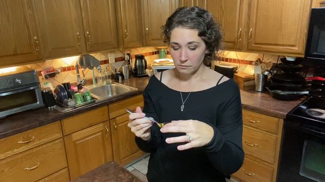 #71 Keto Chocolate Torte! Maria does it again with this amazing Torte, it rivals any brownie! смотреть онлайн