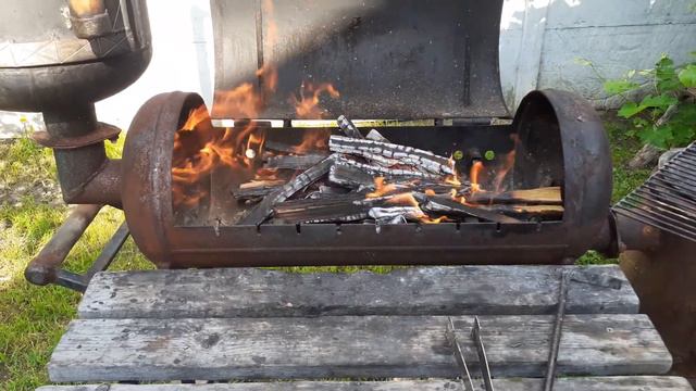 Огонь горит в мангале релаксация Огонь и пламя Как горит костёр смотреть онлайн