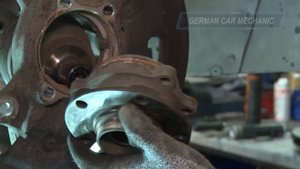 Audi A8. Замена подшипника и ступицы на Ауди А8. Replacement of the bearing and hub