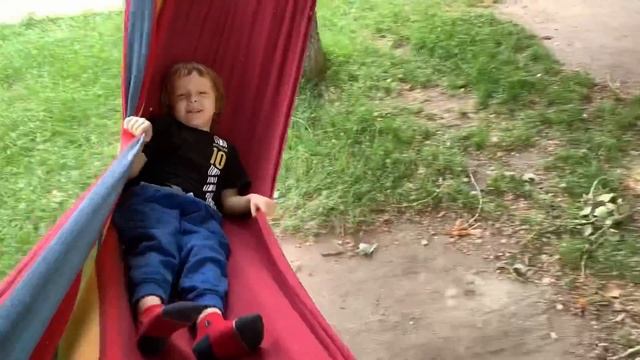 Не хочу в обед спать в садике/ребёнок не спит в саду/ батут и гамак-лучшие друзья ? смотреть онлайн